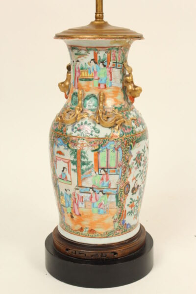 Chinese export famille rose lamp base